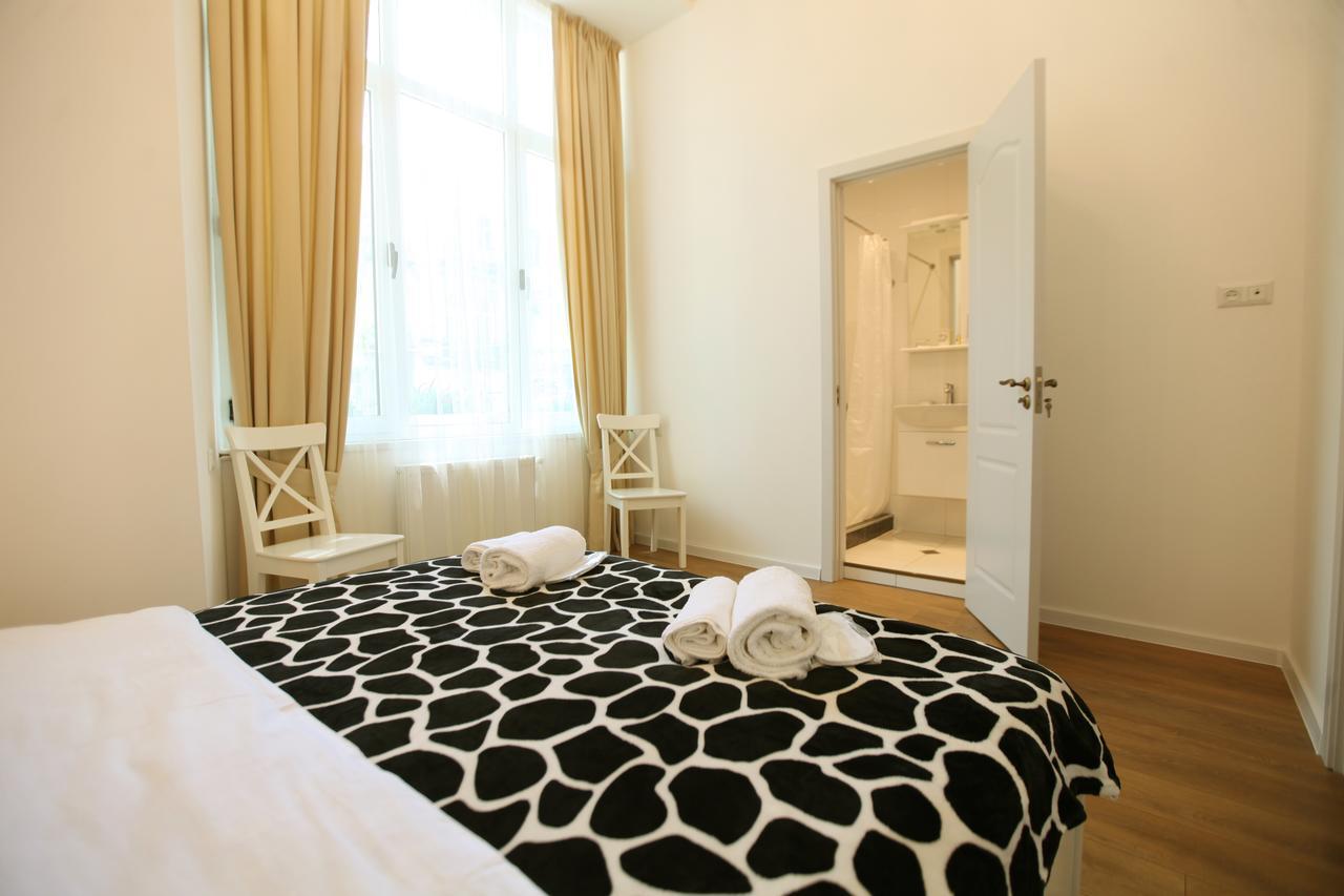 Diplomat Apartment Tbilisi Exterior foto