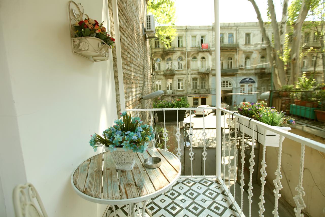 Diplomat Apartment Tbilisi Exterior foto